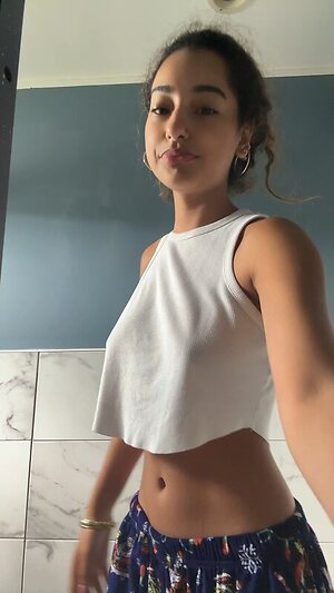Set 2 — 9 photos