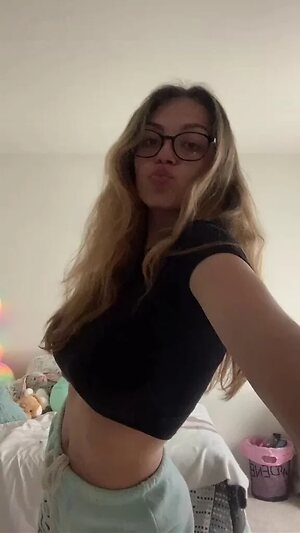 Ashleigh M leaked photo #20