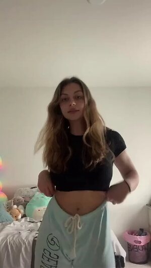 Ashleigh M leaked photo #21