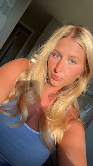 Ashley C Nude Leaked Photo #21