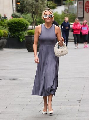Ashley Roberts leaked photo #121