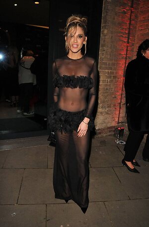 Ashley Roberts leaked photo #163