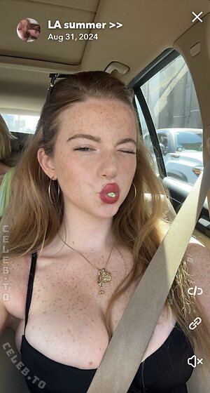 Ashley Suarez leaked photo #49