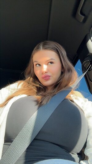 Ashley Tervort leaked photo #437