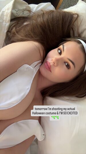 Ashley Tervort leaked photo #813