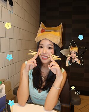 _ashleyhung leaked photo #4