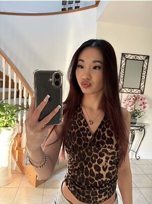 ashleyyshum leaked photo #3