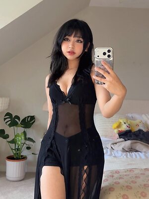 Ashlyne leaked photo #7