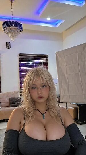 AshuraGami Nude Leaked Photo #3