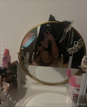 asianchicaaa Nude Leaked Photo #5