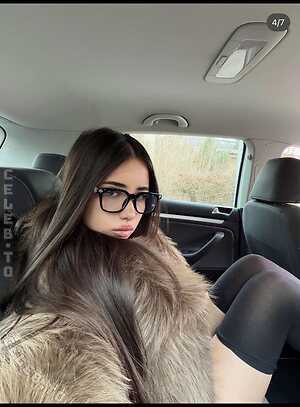 Asleyia Nude Leaked Photo #2