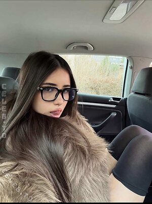 Asleyia Nude Leaked Photo #5