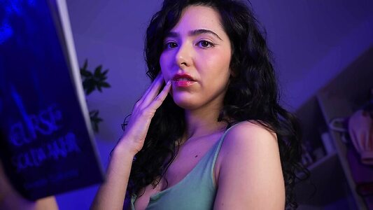 ASMR Glow leaked photo #11