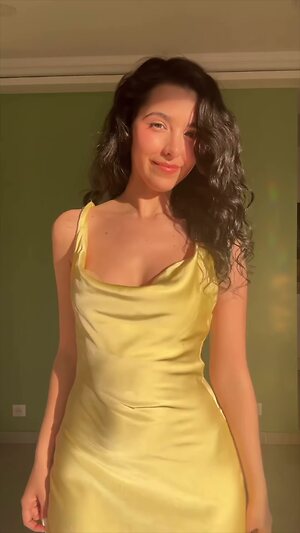 ASMR Glow leaked photo #19