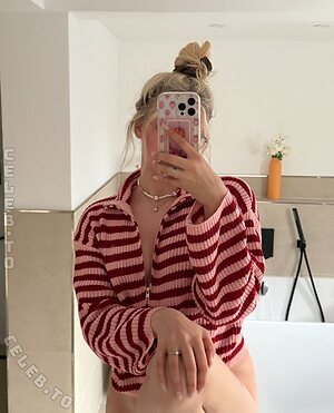ASMR Janina Nude Leaked Photo #71