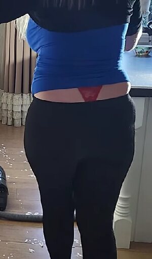 asmrcleaningwithme leaked photo #4