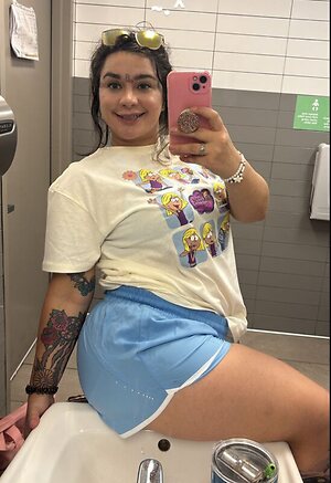 Asseatingqueen leaked photo #2