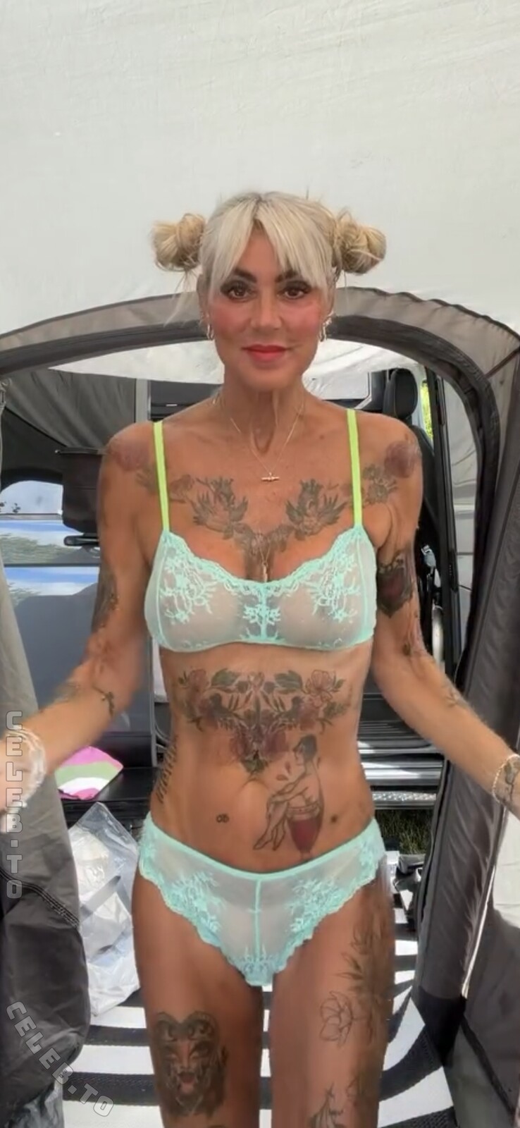 Astrid Zeegen Holt photo