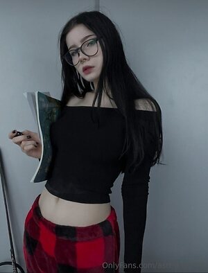 astrid.gothly leaked photo #36