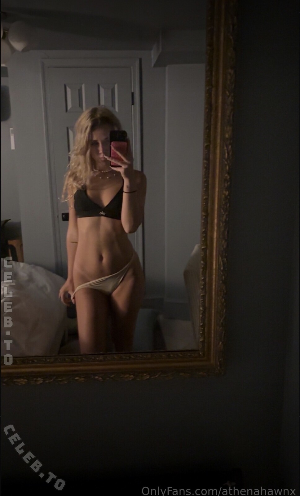 Athena Hawn photo