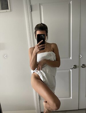 Aubernutter Nude Leaked Photo #7
