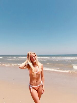 Audrey Snyder leaked photo #7