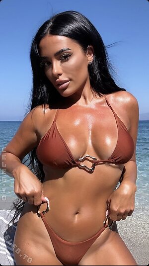 Aura_officiel photo