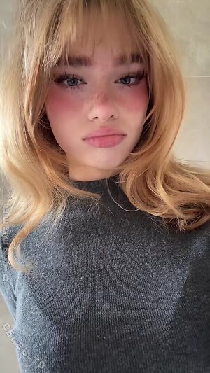 Aurora Nude Leaked Photo #73