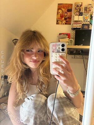 Aurora Nude Leaked Photo #82