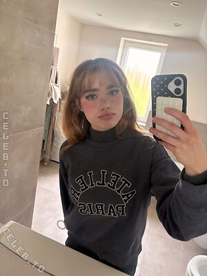 Aurora Nude Leaked Photo #95