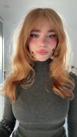 Aurora Nude Leaked Photo #98