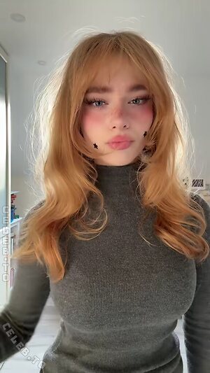 Aurora Nude Leaked Photo #99