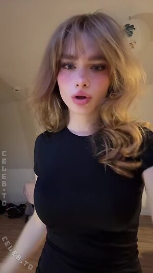 Aurora Nude Leaked Photo #116