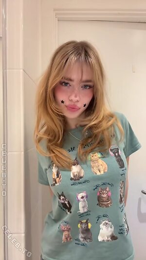 Aurora Nude Leaked Photo #146