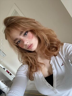 Aurora Nude Leaked Photo #155