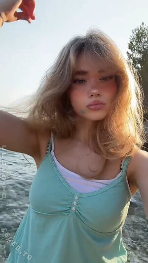 Aurora leaked photo #233