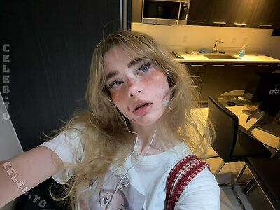 Aurora leaked photo #241