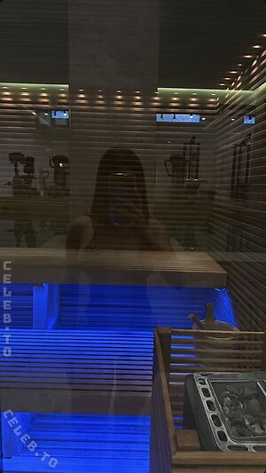 Aurora.becarelli Nude Leaked Photo #9