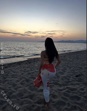 Aurora.becarelli leaked photo #30