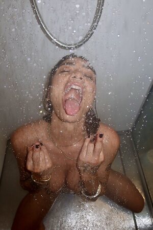 Australian Girls leaked photo #233