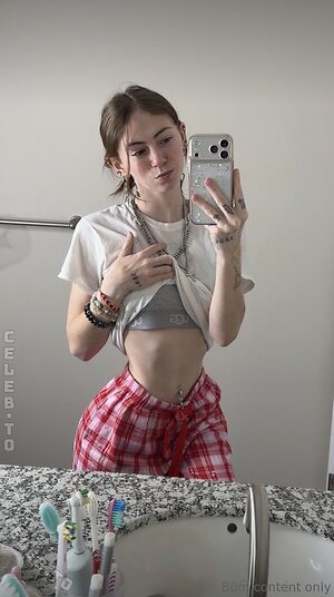 Autumn Hicks Nude Leaked Photo #35