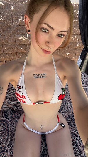 Autumn Hicks leaked photo #158