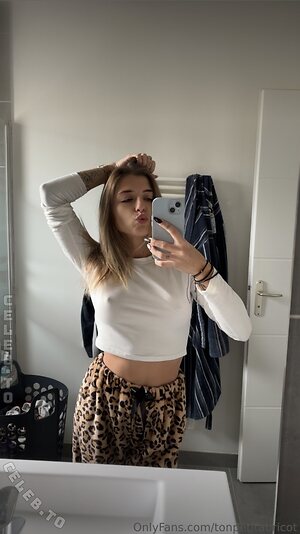 Ava Abricot Nude Leaked Photo #4