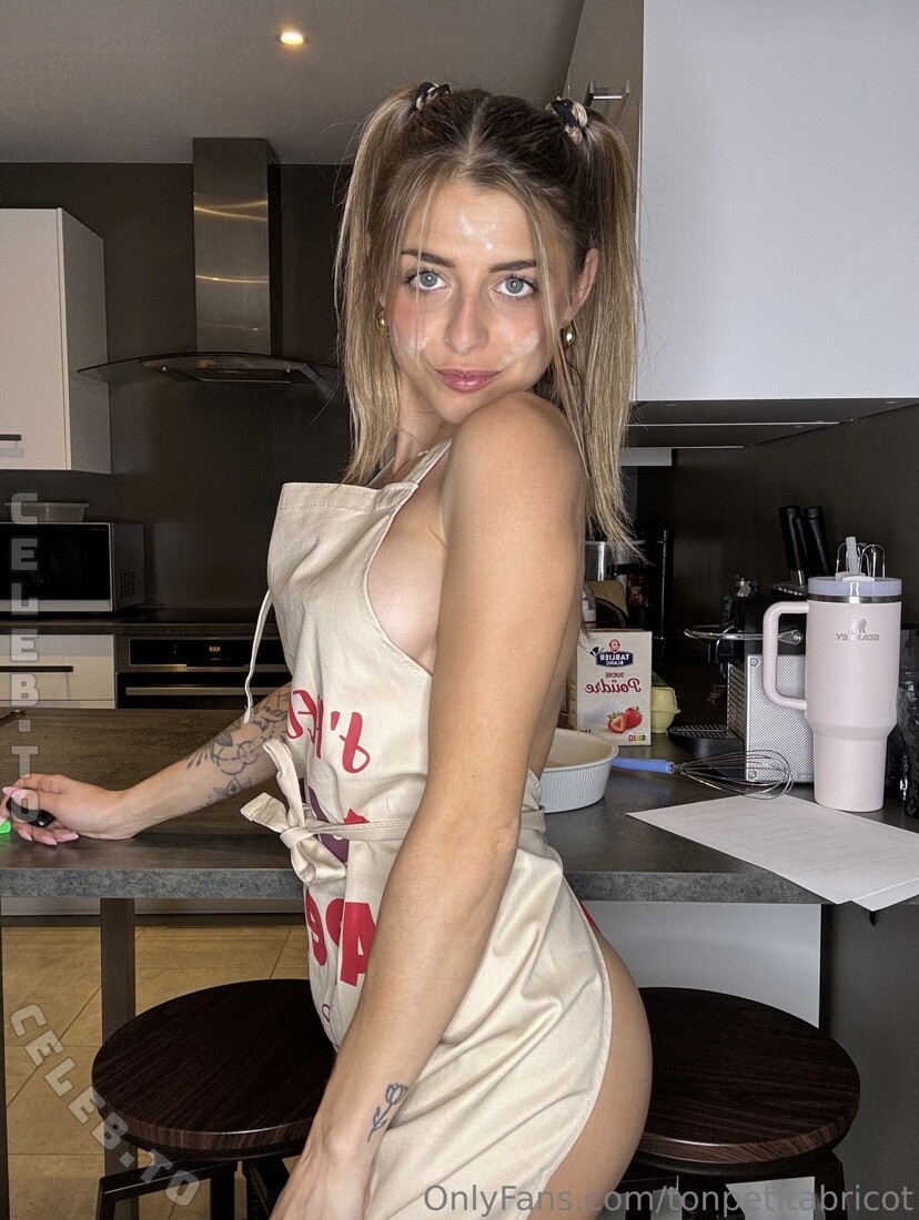 Ava Abricot Nude Leaked Photos
