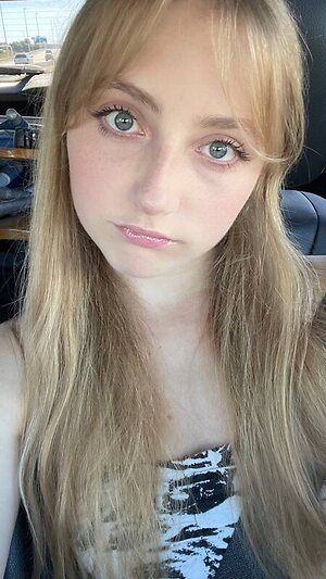 Ava Mathis leaked photo #8