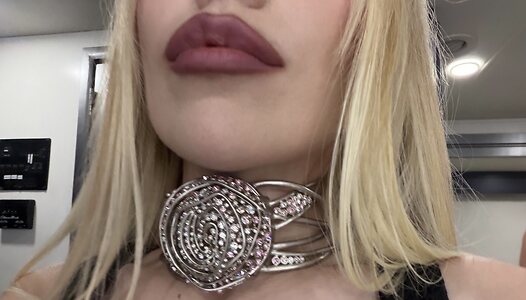 Ava Max leaked photo #53