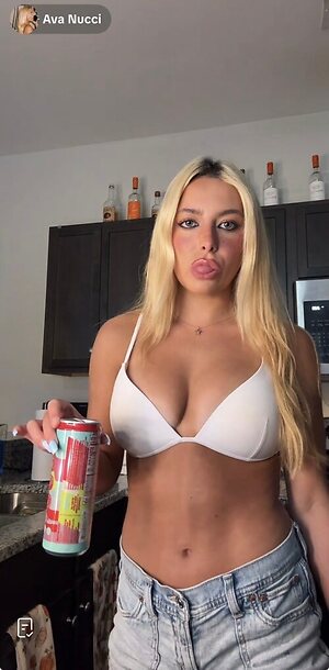 Ava Nucci leaked photo #60