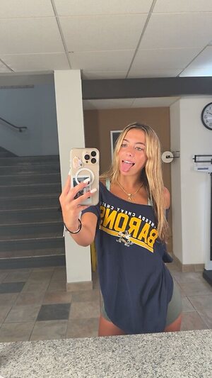 Ava Nucci leaked photo #82