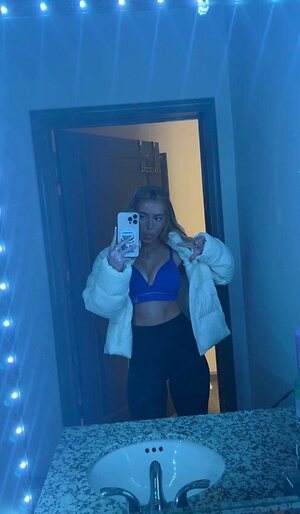 Ava Nucci leaked photo #91