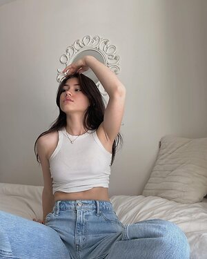 Ava Rose Beaune leaked photo #21